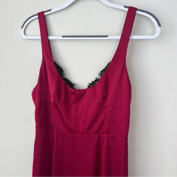 Fame and Partners Red Lace Trim Maxi Dress - Picture 2 of 10